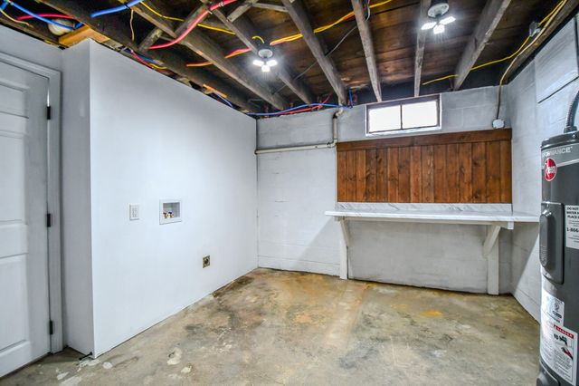 1885 Lake Road 1885 Lake Road, Medway, OH 45341