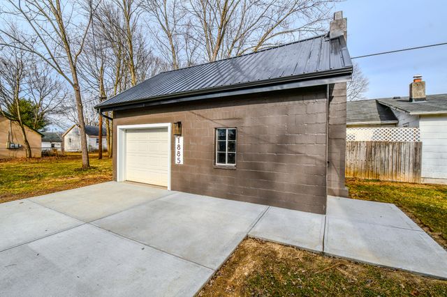 1885 Lake Road 1885 Lake Road, Medway, OH 45341