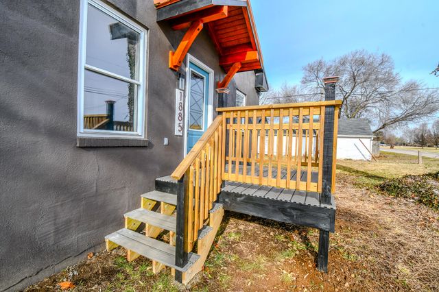 1885 Lake Road 1885 Lake Road, Medway, OH 45341