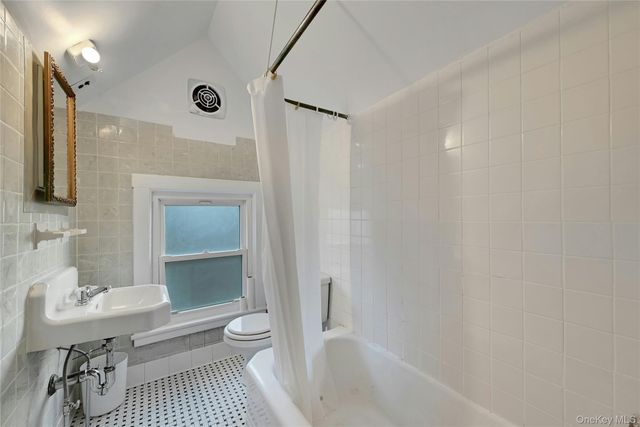 161 Washington Avenue, Pleasantville, NY 10570