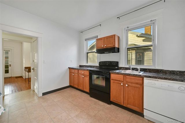 161 Washington Avenue, Pleasantville, NY 10570