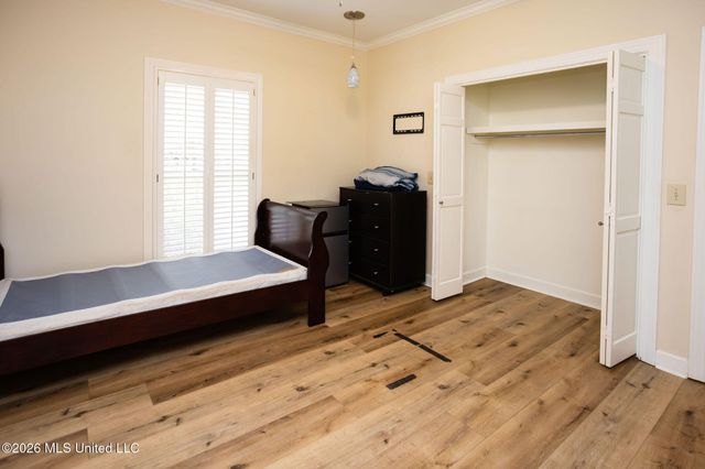 5471 River Thames Place, Jackson, MS 39211
