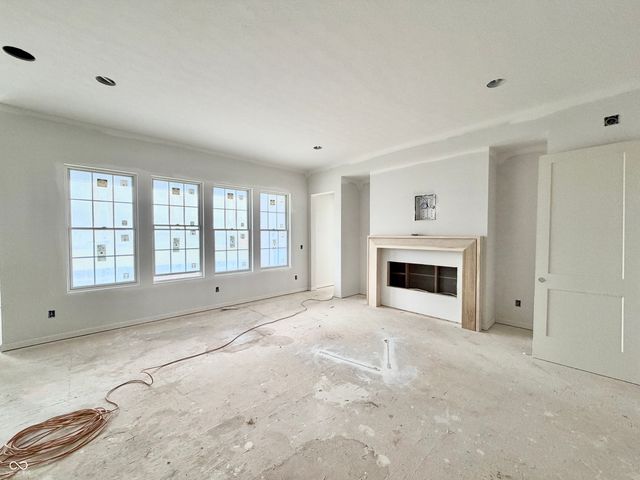 16801 Tractive Drive, Westfield, IN 46074
