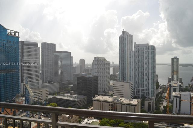999 SW 1st Ave 3202, Miami, FL 33130