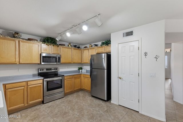 15906 W COTTONWOOD Street, Surprise, AZ 85374