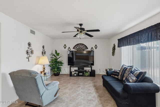 15906 W COTTONWOOD Street, Surprise, AZ 85374