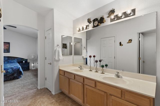 15906 W COTTONWOOD Street, Surprise, AZ 85374