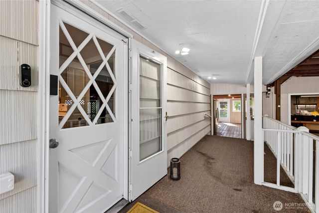 10104 48th Avenue E, Tacoma, WA 98446