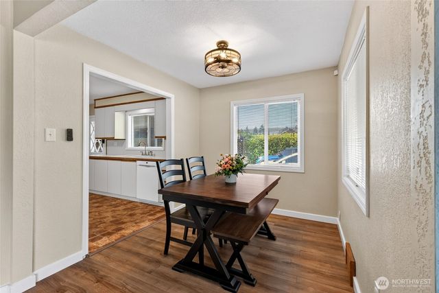 10104 48th Avenue E, Tacoma, WA 98446