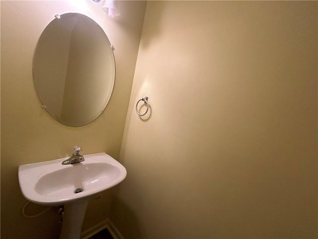 1992 Hoods Fort Circle NW 22, Kennesaw, GA 30144