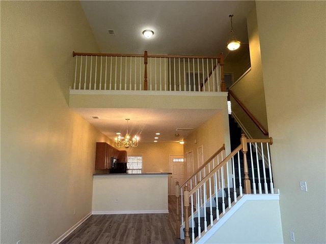 1992 Hoods Fort Circle NW 22, Kennesaw, GA 30144