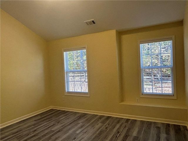 1992 Hoods Fort Circle NW 22, Kennesaw, GA 30144