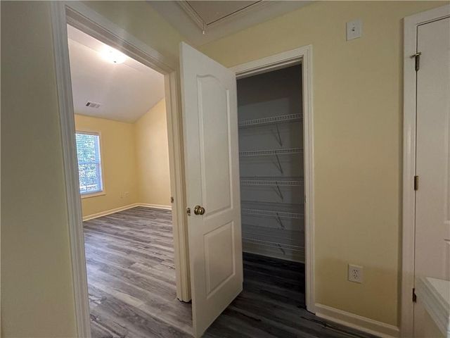 1992 Hoods Fort Circle NW 22, Kennesaw, GA 30144