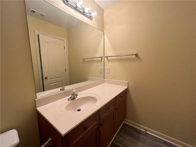 1992 Hoods Fort Circle NW 22, Kennesaw, GA 30144