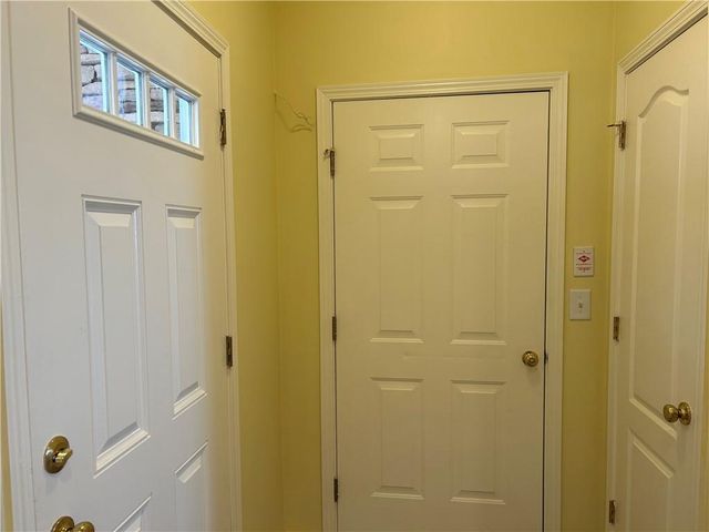 1992 Hoods Fort Circle NW 22, Kennesaw, GA 30144