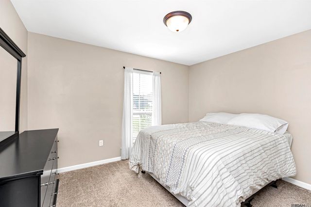 11553 Mary Lee Dr, Denham Springs, LA 70726