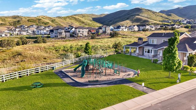 14666 S DESERT SAGE DR, Herriman, UT 84096