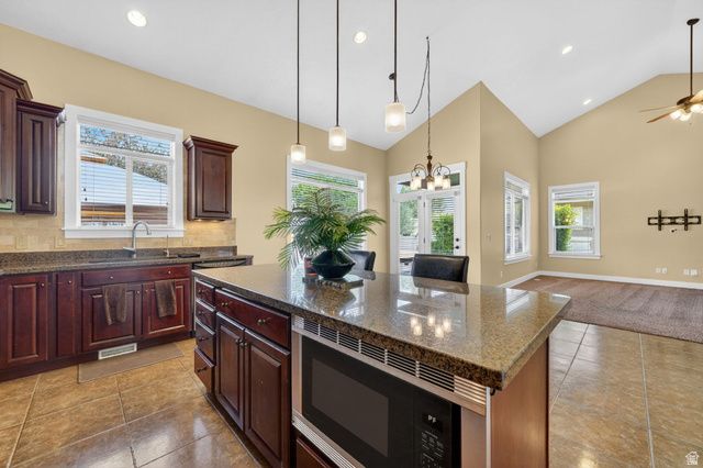 14666 S DESERT SAGE DR, Herriman, UT 84096