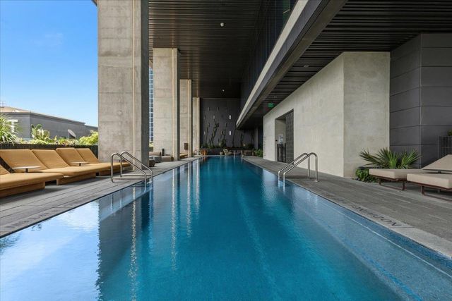 610 Davis ST 1909, Austin, TX 78701