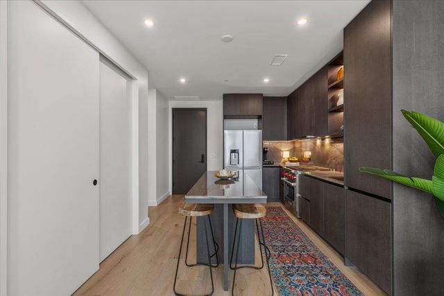 610 Davis ST 1909, Austin, TX 78701