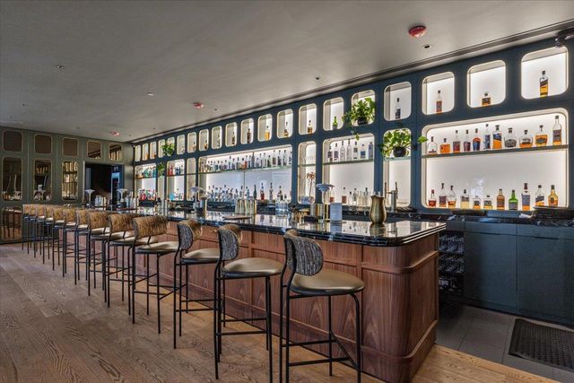 610 Davis ST 1909, Austin, TX 78701