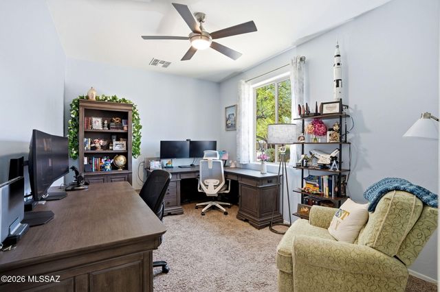 211 E Refuge Loop, Vail, AZ 85641