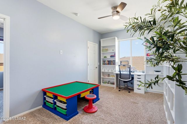 211 E Refuge Loop, Vail, AZ 85641