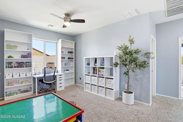 211 E Refuge Loop, Vail, AZ 85641