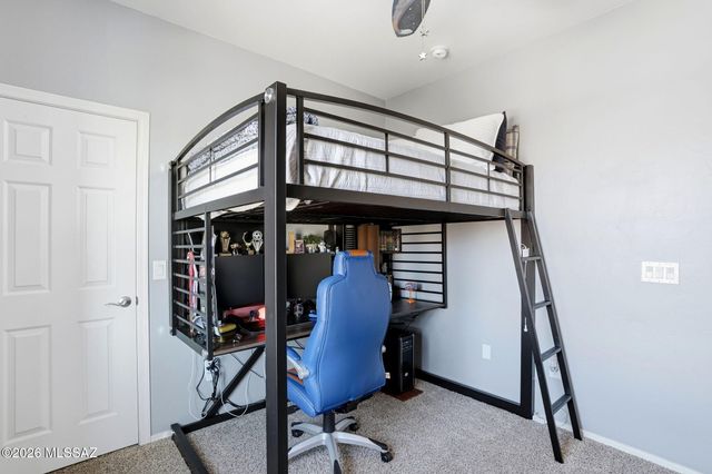 211 E Refuge Loop, Vail, AZ 85641