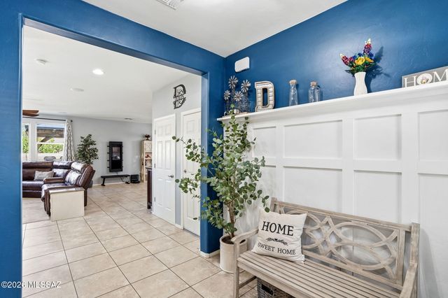 211 E Refuge Loop, Vail, AZ 85641