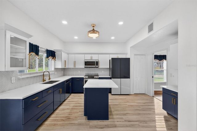 15162 SPINNAKER COVE LANE, Winter Garden, FL 34787