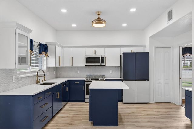 15162 SPINNAKER COVE LANE, Winter Garden, FL 34787