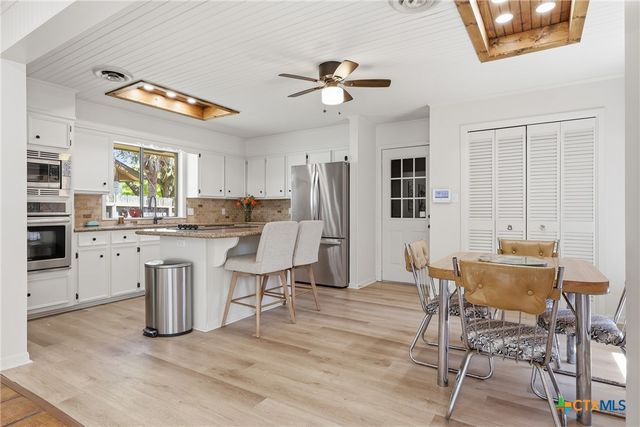 118 Santa Fe, Victoria, TX 77904