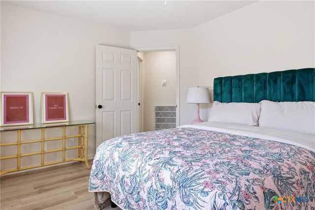 118 Santa Fe, Victoria, TX 77904