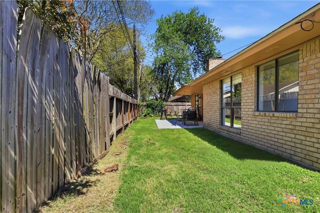 118 Santa Fe, Victoria, TX 77904