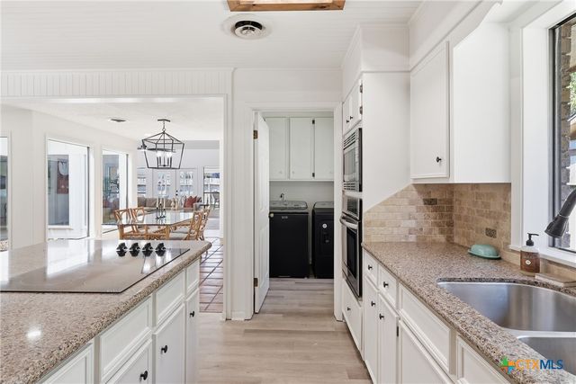 118 Santa Fe, Victoria, TX 77904