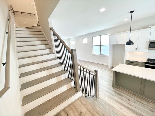 3716 Creekmont Gardens Lane, Houston, TX 77091