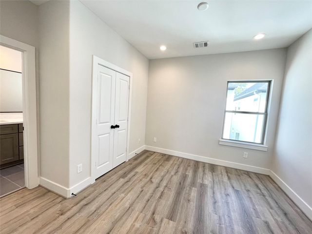 3716 Creekmont Gardens Lane, Houston, TX 77091
