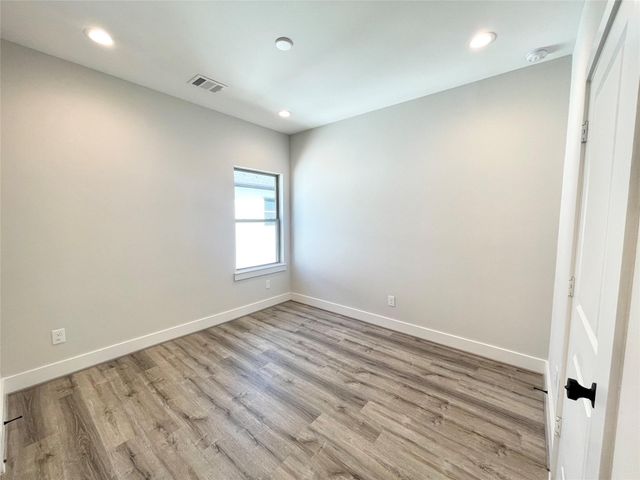 3716 Creekmont Gardens Lane, Houston, TX 77091