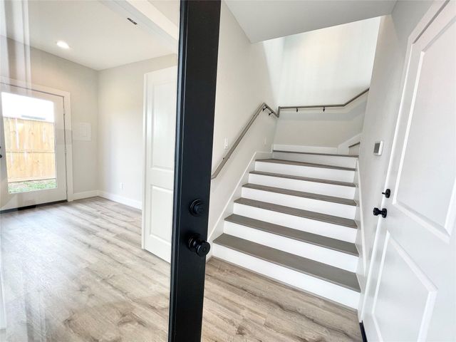 3716 Creekmont Gardens Lane, Houston, TX 77091