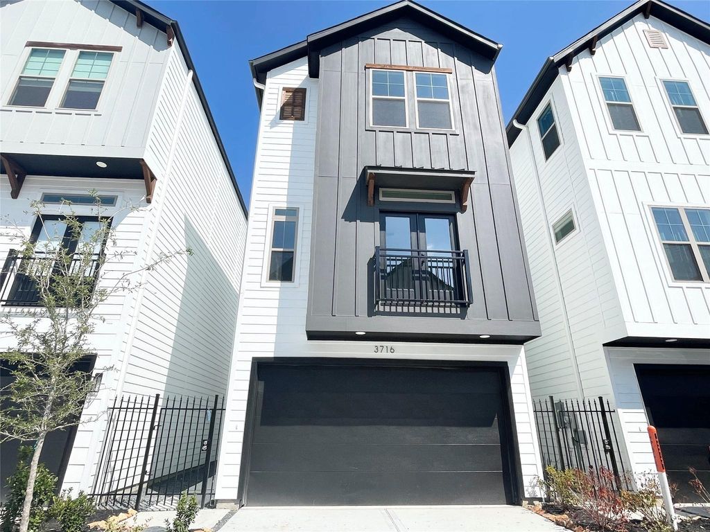 3716 Creekmont Gardens Lane, Houston, TX 77091