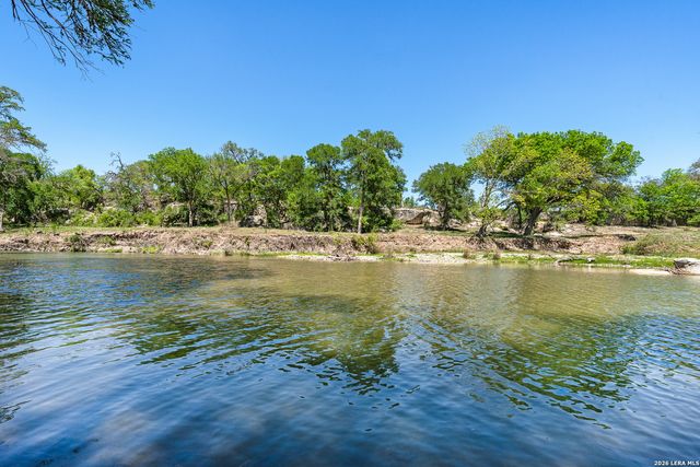 0009 Clearwater, Comfort, TX 78013