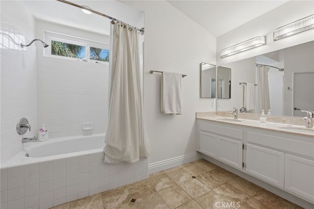 39710 Almansa Court, Murrieta, CA 92562