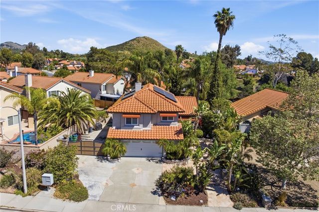 39710 Almansa Court, Murrieta, CA 92562