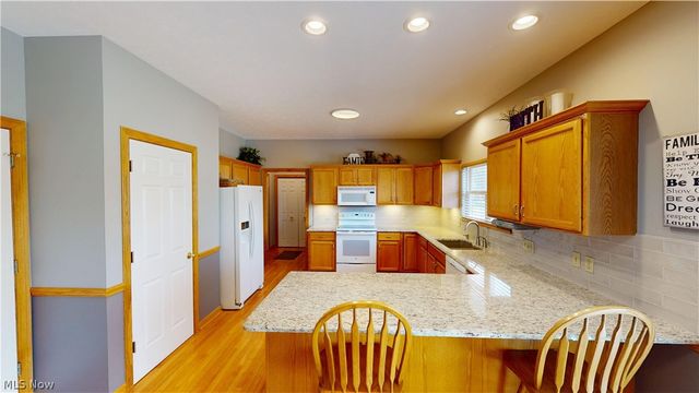 1312 Sunset Way Circle, Kent, OH 44240