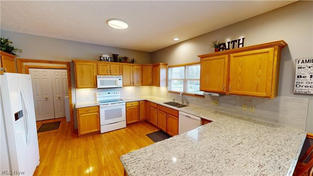 1312 Sunset Way Circle, Kent, OH 44240
