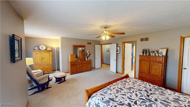 1312 Sunset Way Circle, Kent, OH 44240