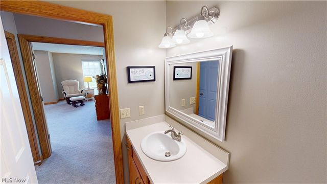 1312 Sunset Way Circle, Kent, OH 44240