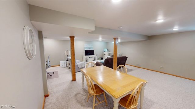 1312 Sunset Way Circle, Kent, OH 44240