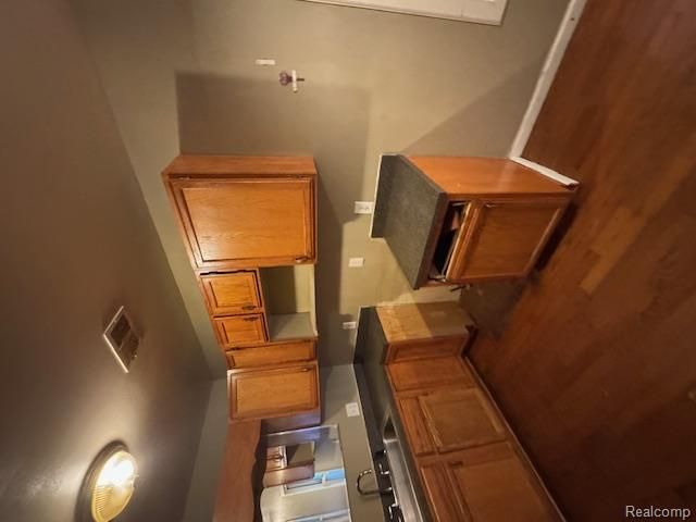 558 Frazier Street, River Rouge, MI 48218